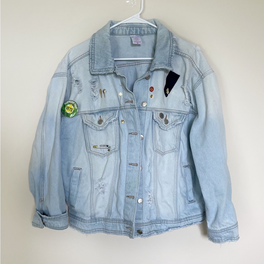 DENIM JACKET